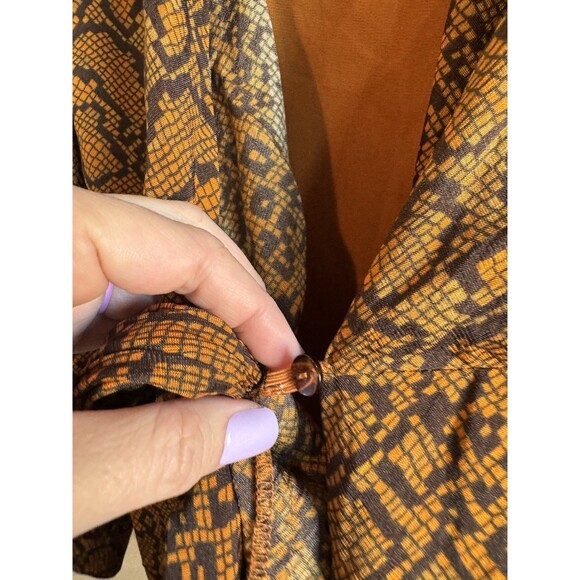 French Connection Women's Orange Brown Snakeskin Wrap Blouse Long Sleeve Chiffon - Picture 5 of 16
